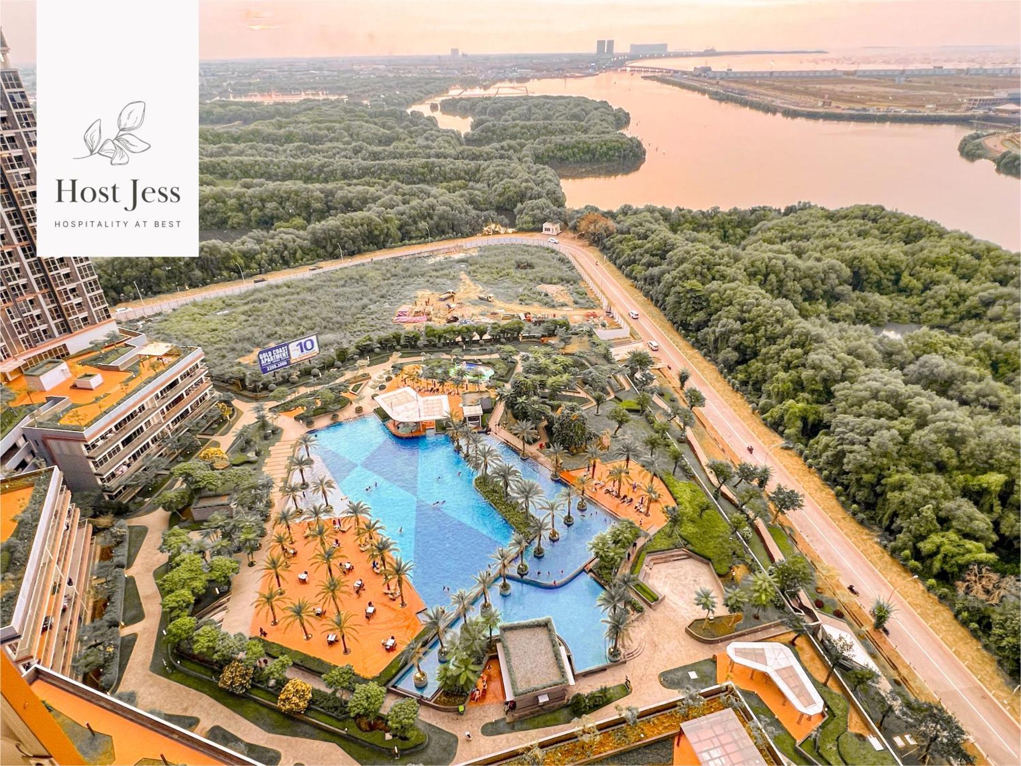 Gold Coast Pik By Host Jess Jakarta
