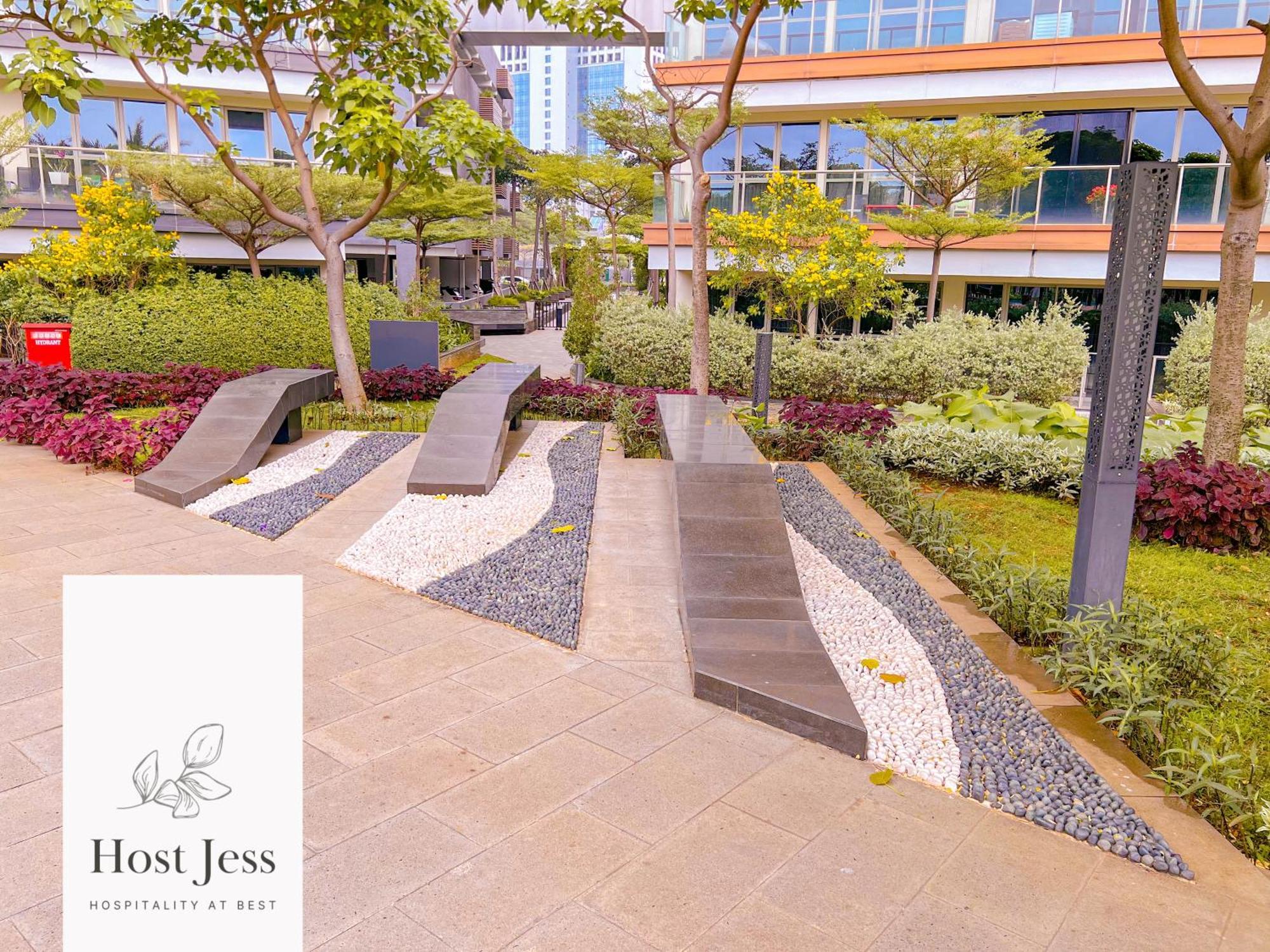 Gold Coast Pik By Host Jess Jakarta