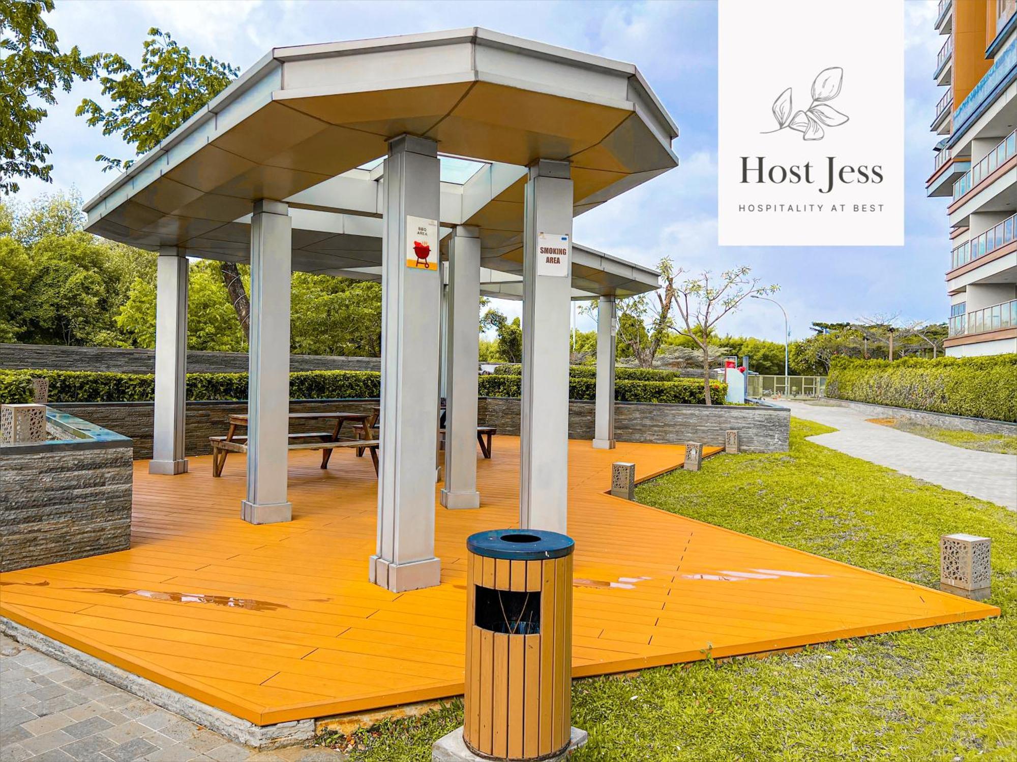 Apartment Gold Coast Pik By Host Jess Jakarta